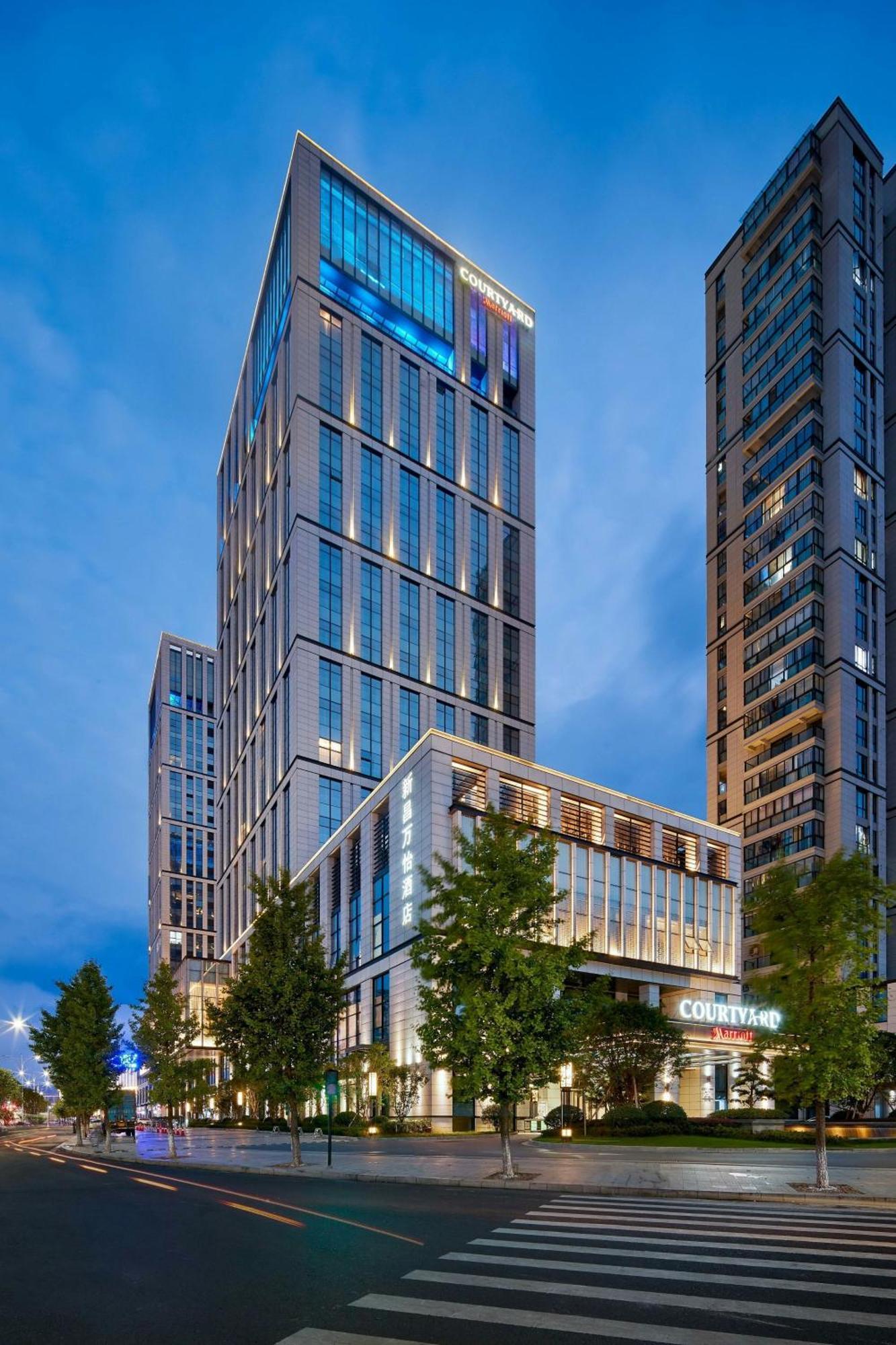 Courtyard By Marriott Xinchang Exterior foto